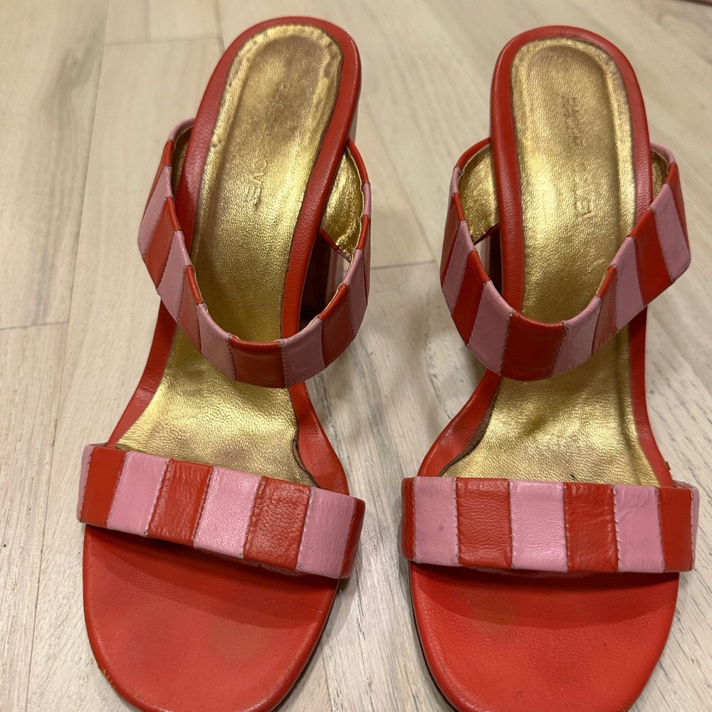 RACHEL COMEY SIZE 9 Vibrant Red and Pink Striped Sandals STRIPES